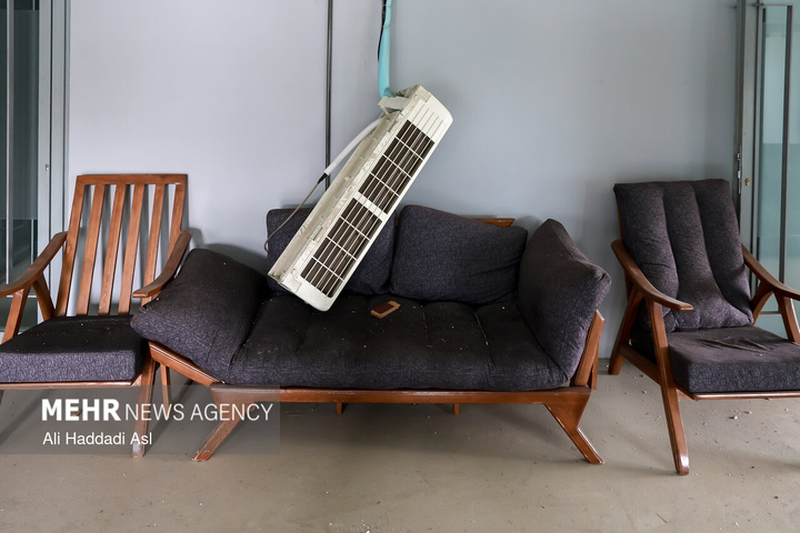 تخریب بخشی از کارخانه‌ها در جنگ رمضان