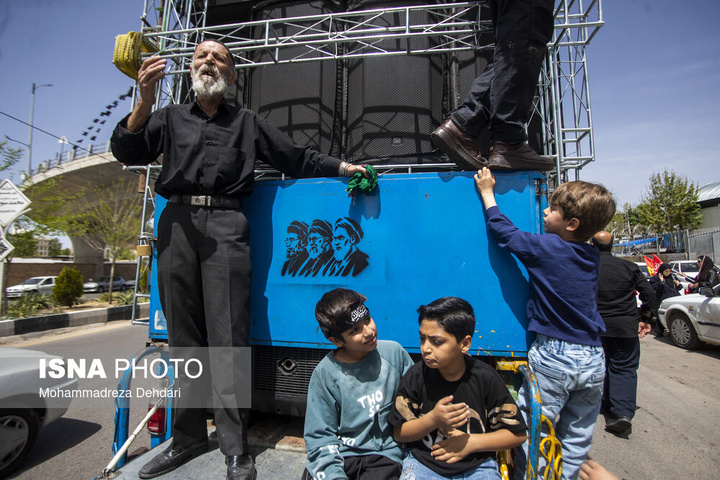 بیرق گردانی و عزاداری شهادت امام جعفر صادق (علیه‌السلام) - شیراز