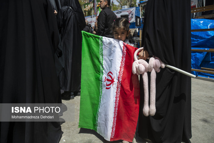 بیرق گردانی و عزاداری شهادت امام جعفر صادق (علیه‌السلام) - شیراز