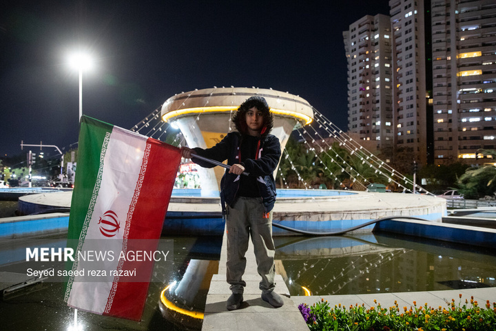 اجتماع حمایت از رزمندگان در مقابله با دشمن آمریکایی - صهیونی