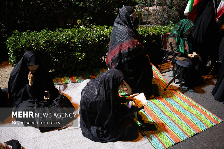 اجتماع حمایت از رزمندگان در مقابله با دشمن آمریکایی - صهیونی