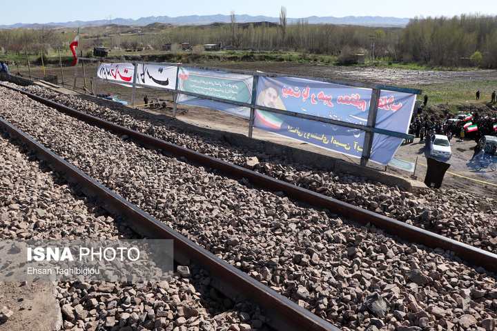 ترمیم ۴ روزه پل راه‌آهن امین‌آباد زنجان پس از حمله رژیم صهیونی آمریکایی