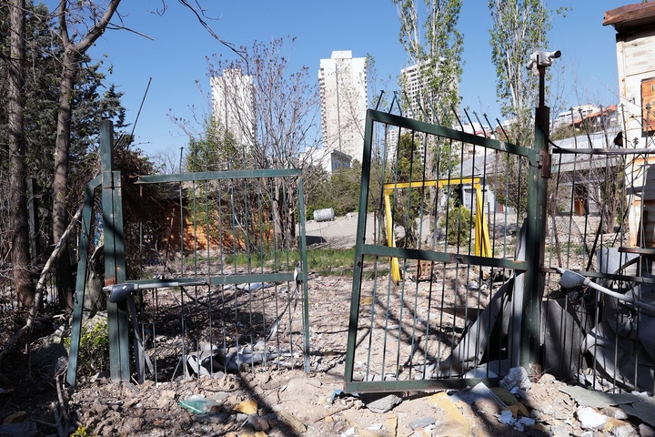 بازدید وزیر علوم از پژوهشگاه هوافضا در تهران