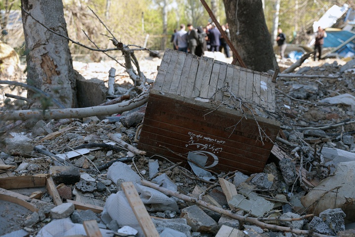 بازدید وزیر علوم از پژوهشگاه هوافضا در تهران