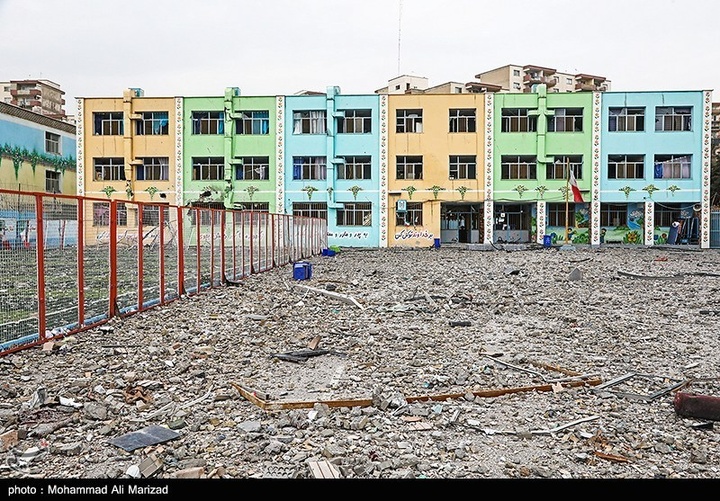 مدارس آسیب‌دیده در دوران جنگ رمضان-تهران