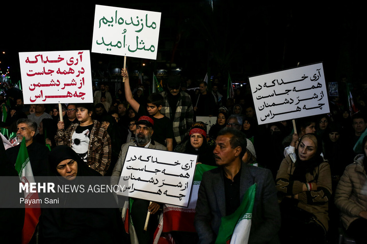 آئین اختتامیه دوازدهمین دوره «هفته هنر انقلاب»