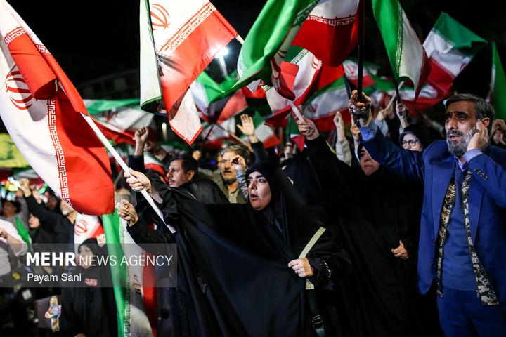 آئین اختتامیه دوازدهمین دوره «هفته هنر انقلاب»