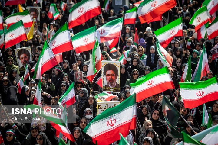 رزمایش بزرگ «دختران جان‌فدای ایران»