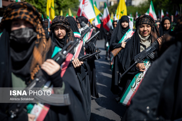رزمایش بزرگ «دختران جان‌فدای ایران»