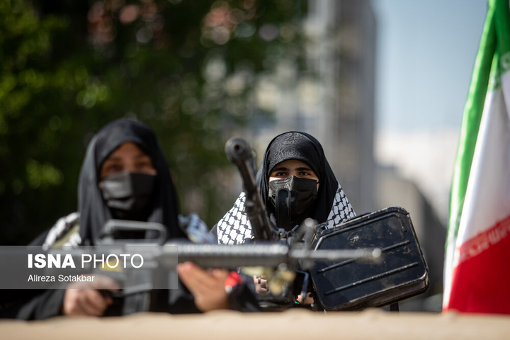 رزمایش بزرگ «دختران جان‌فدای ایران»