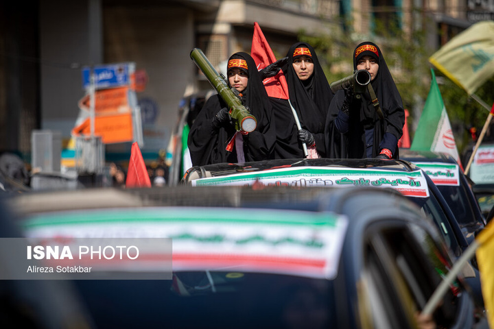 رزمایش بزرگ «دختران جان‌فدای ایران»