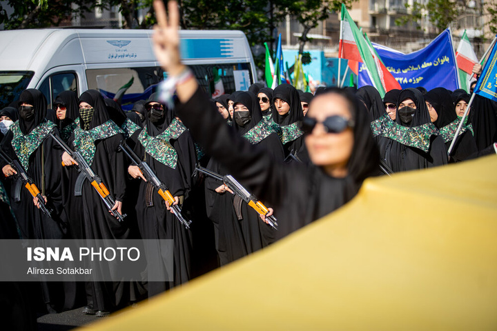 رزمایش بزرگ «دختران جان‌فدای ایران»