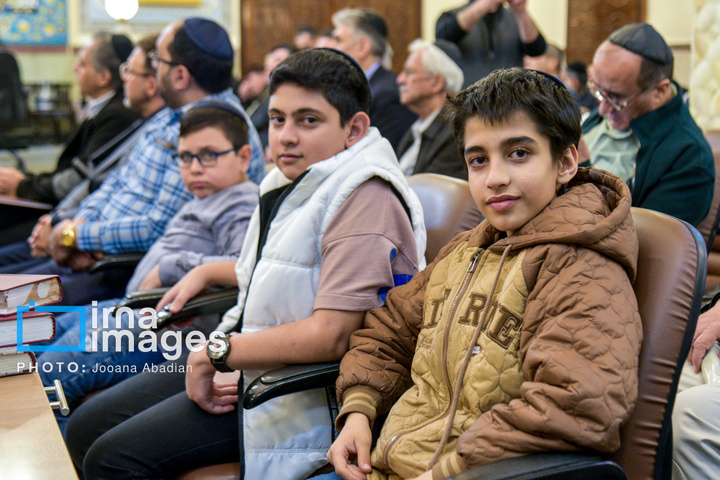 بزرگداشت رهبر شهید انقلاب در کنیسه یوسف‌آباد