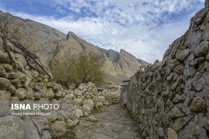 لیوس؛ روستایی از دل سنگ