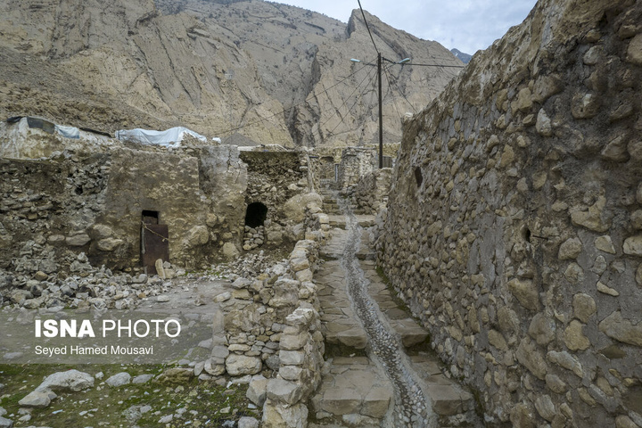 لیوس؛ روستایی از دل سنگ