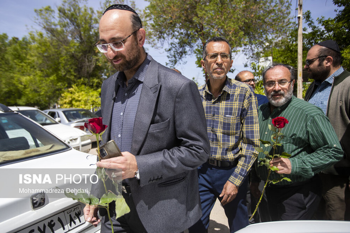 ادای احترام کلیمیان به شهدای «جنگ رمضان» - شیراز