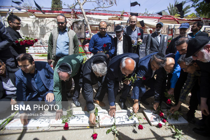 ادای احترام کلیمیان به شهدای «جنگ رمضان» - شیراز