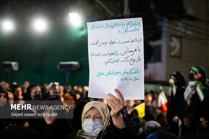 اجتماع حمایت از رزمندگان در مقابله با دشمن آمریکایی - صهیونی