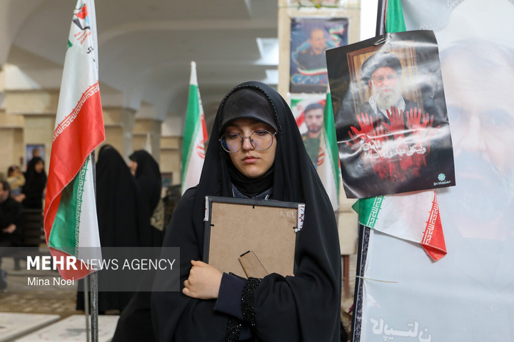 مراسم دختران آسمانی میثاق در تبریز