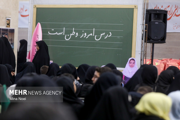 مراسم دختران آسمانی میثاق در تبریز