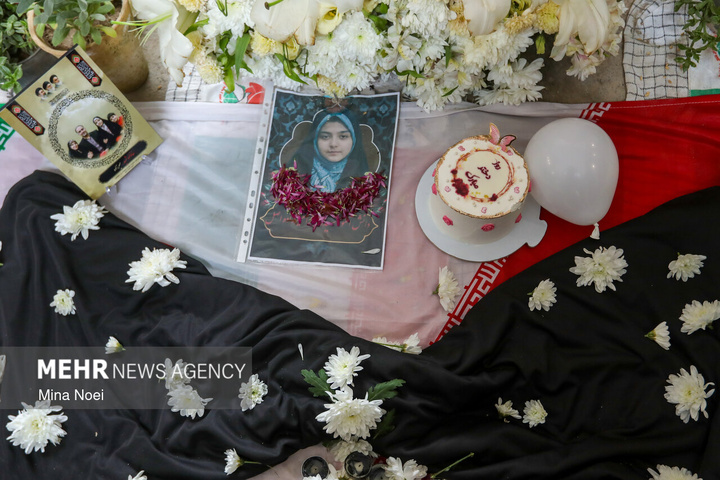 مراسم دختران آسمانی میثاق در تبریز