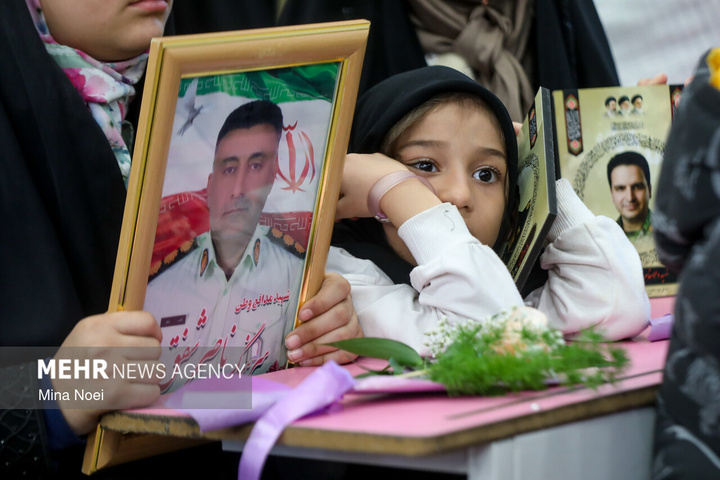 مراسم دختران آسمانی میثاق در تبریز