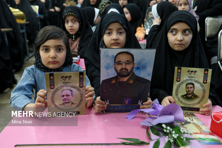 مراسم دختران آسمانی میثاق در تبریز