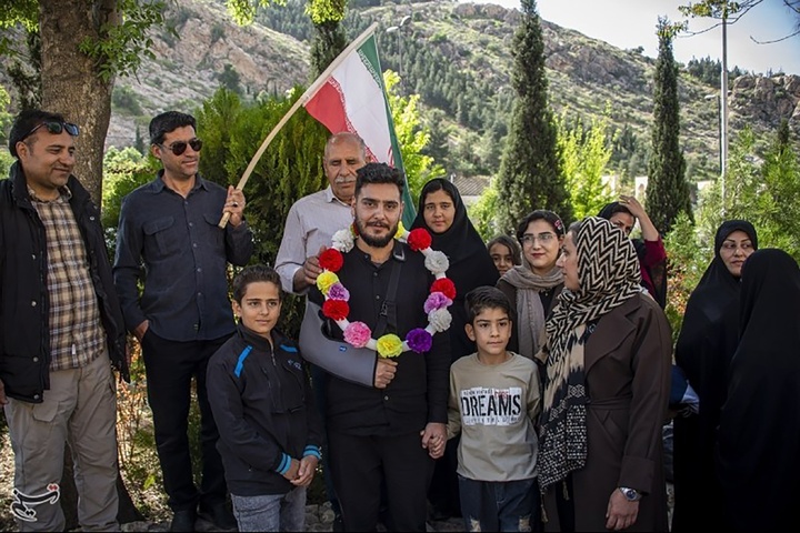 بازگشت ۹ دریادل ناو دنا به شیراز