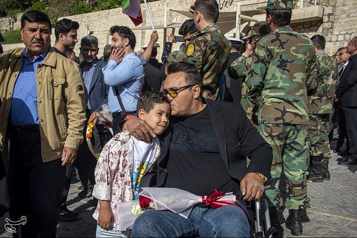 بازگشت ۹ دریادل ناو دنا به شیراز