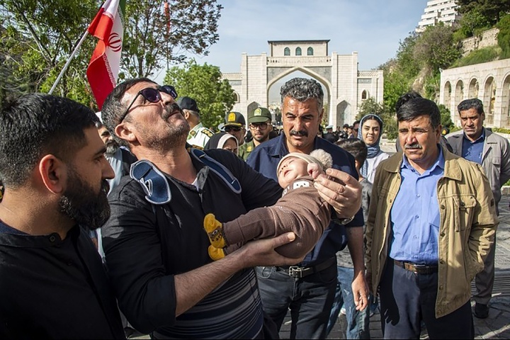 بازگشت ۹ دریادل ناو دنا به شیراز