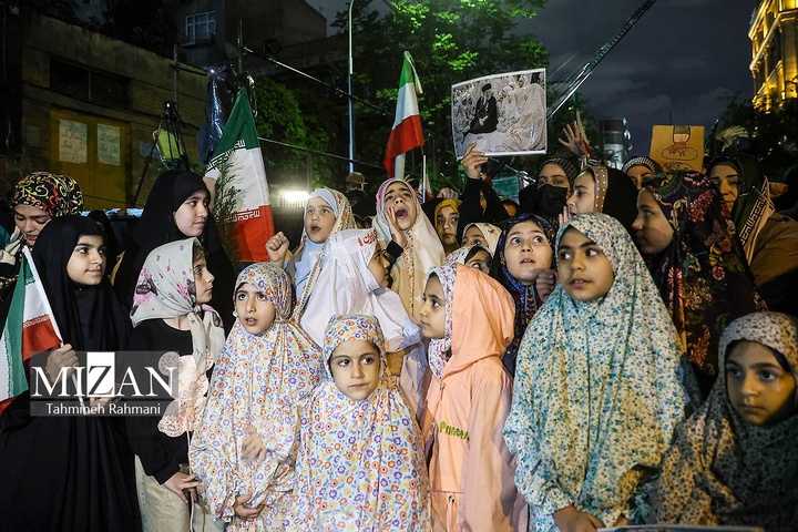 اجتماع دختران کشور دوست