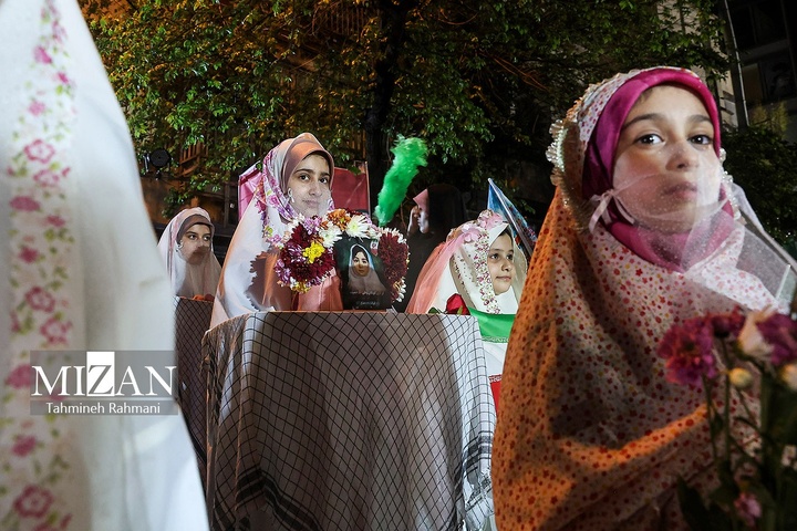 اجتماع دختران کشور دوست