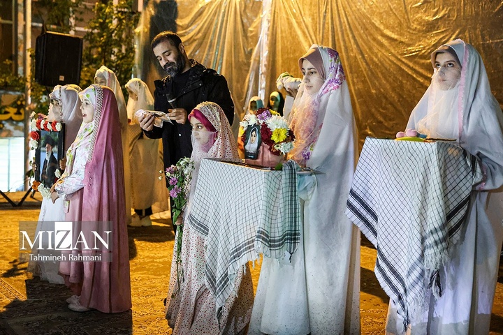 اجتماع دختران کشور دوست