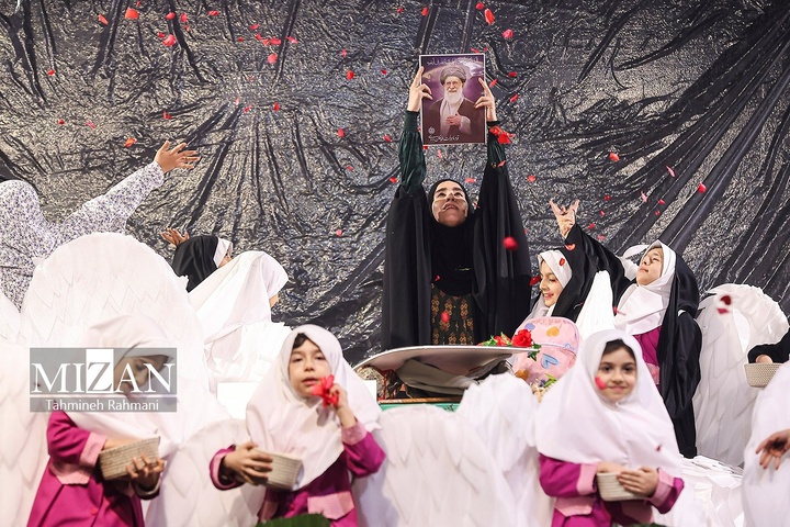 اجتماع دختران کشور دوست