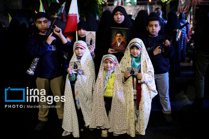 ۱۰۰ عکس منتخب از ۴۰ روز جنگ