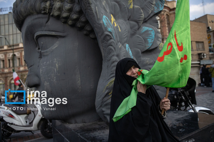 ۱۰۰ عکس منتخب از ۴۰ روز جنگ