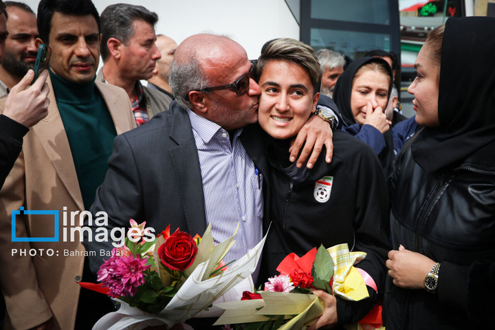 ۱۰۰ عکس منتخب از ۴۰ روز جنگ