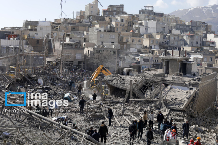 ۱۰۰ عکس منتخب از ۴۰ روز جنگ