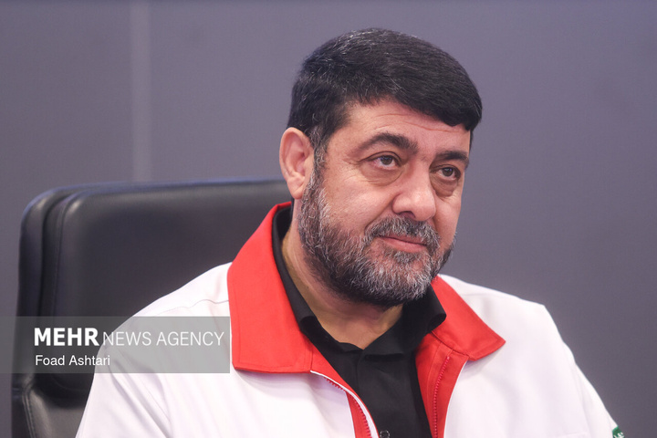 آیین تجلیل از کادر امداد و سلامت