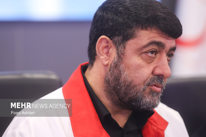 آیین تجلیل از کادر امداد و سلامت