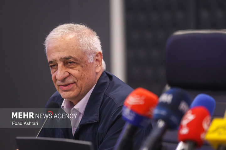 آیین تجلیل از کادر امداد و سلامت