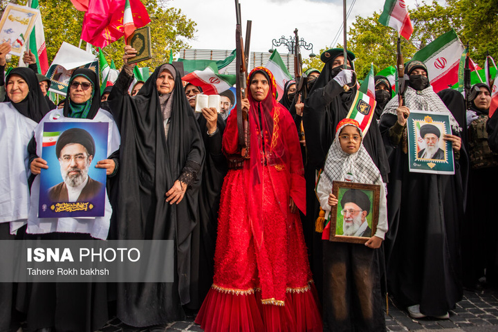 اجتماع دختران جان فدای ایران - شیراز