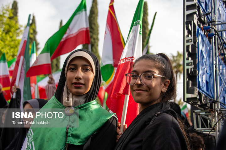 اجتماع دختران جان فدای ایران - شیراز