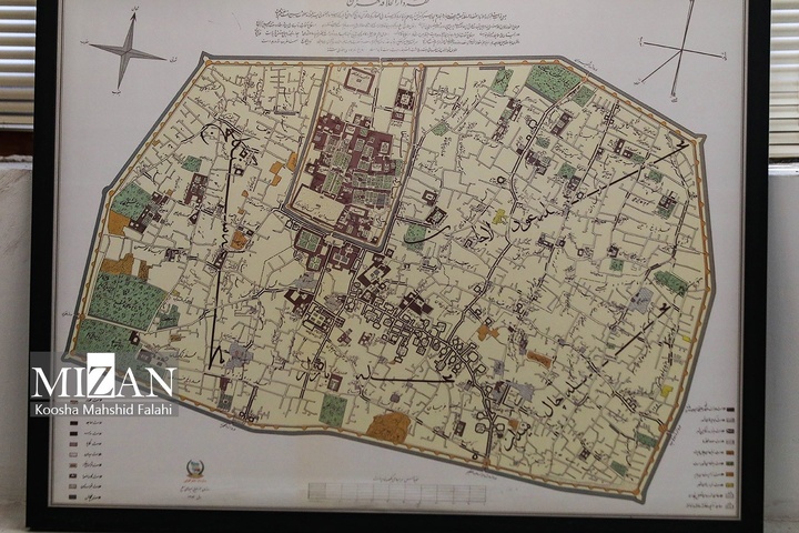 آیین اهدای سند مالکیت کاخ گلستان