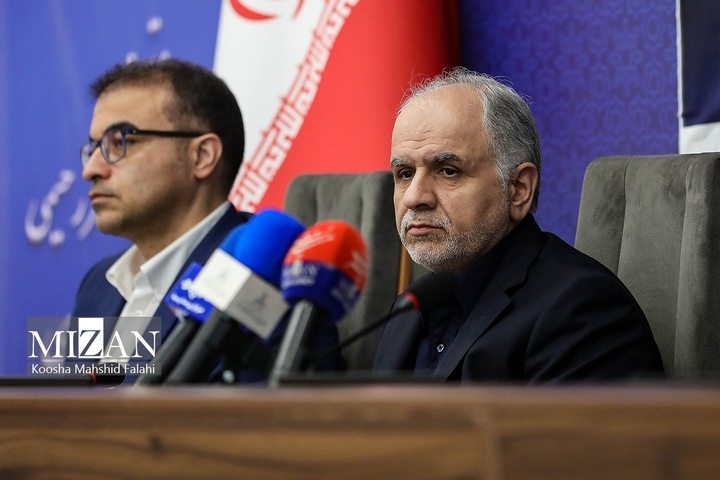 آیین اهدای سند مالکیت کاخ گلستان