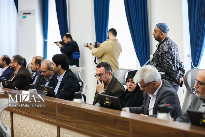 آیین اهدای سند مالکیت کاخ گلستان