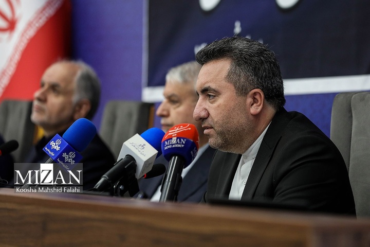 آیین اهدای سند مالکیت کاخ گلستان