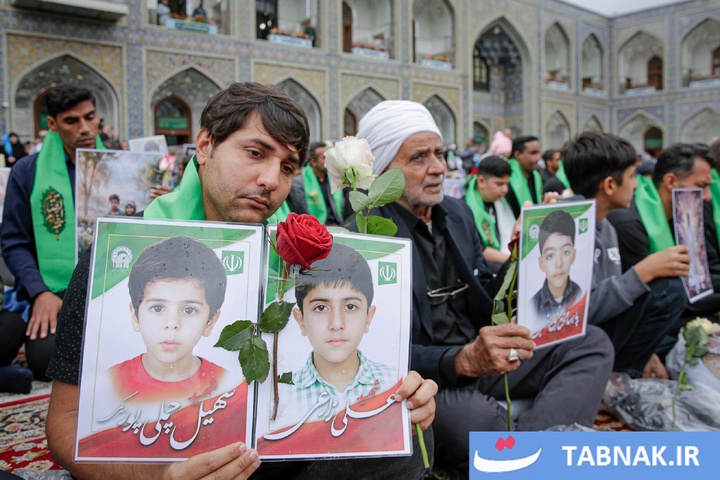 سفر خانواده شهدای میناب به حریمِ امام رئوف