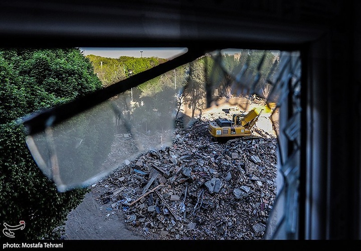 آثار حملات آمریکایی_صهیونی به ساختمان شهرداری منطقه 18