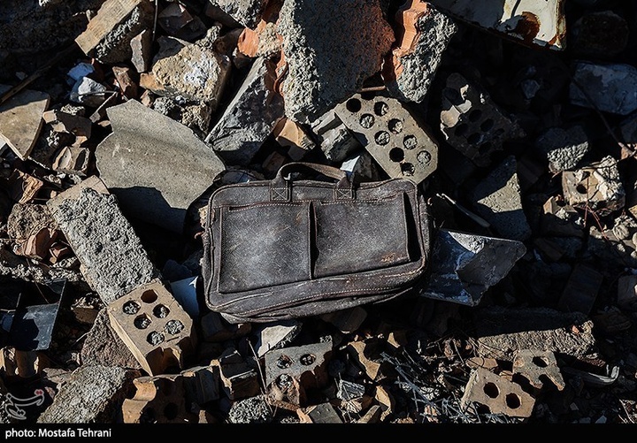 آثار حملات آمریکایی_صهیونی به ساختمان شهرداری منطقه 18